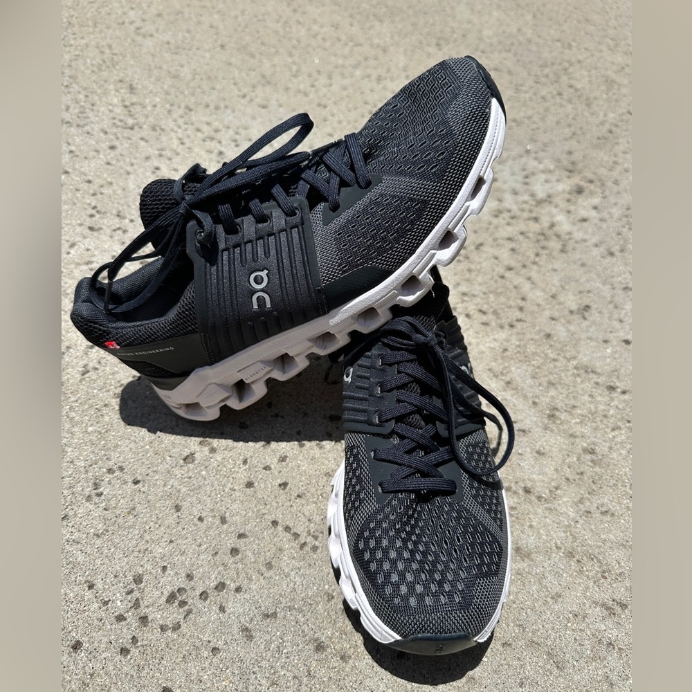 On Cloud Cloudswift Black Sneakers Womens Size 7
